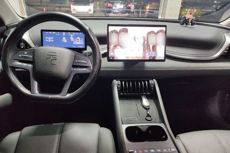 BYD Yuan Plus 2025 #10 BYD Yuan Plus 2025 صورة سيارة #10