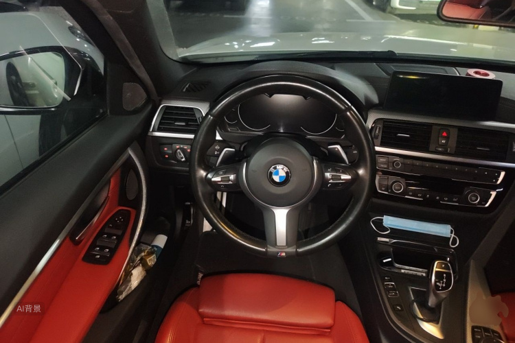 BMW 3 Series 2019 car image #12