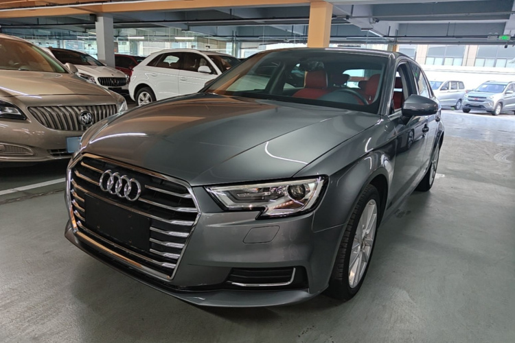 Audi A3 2020 car image #2