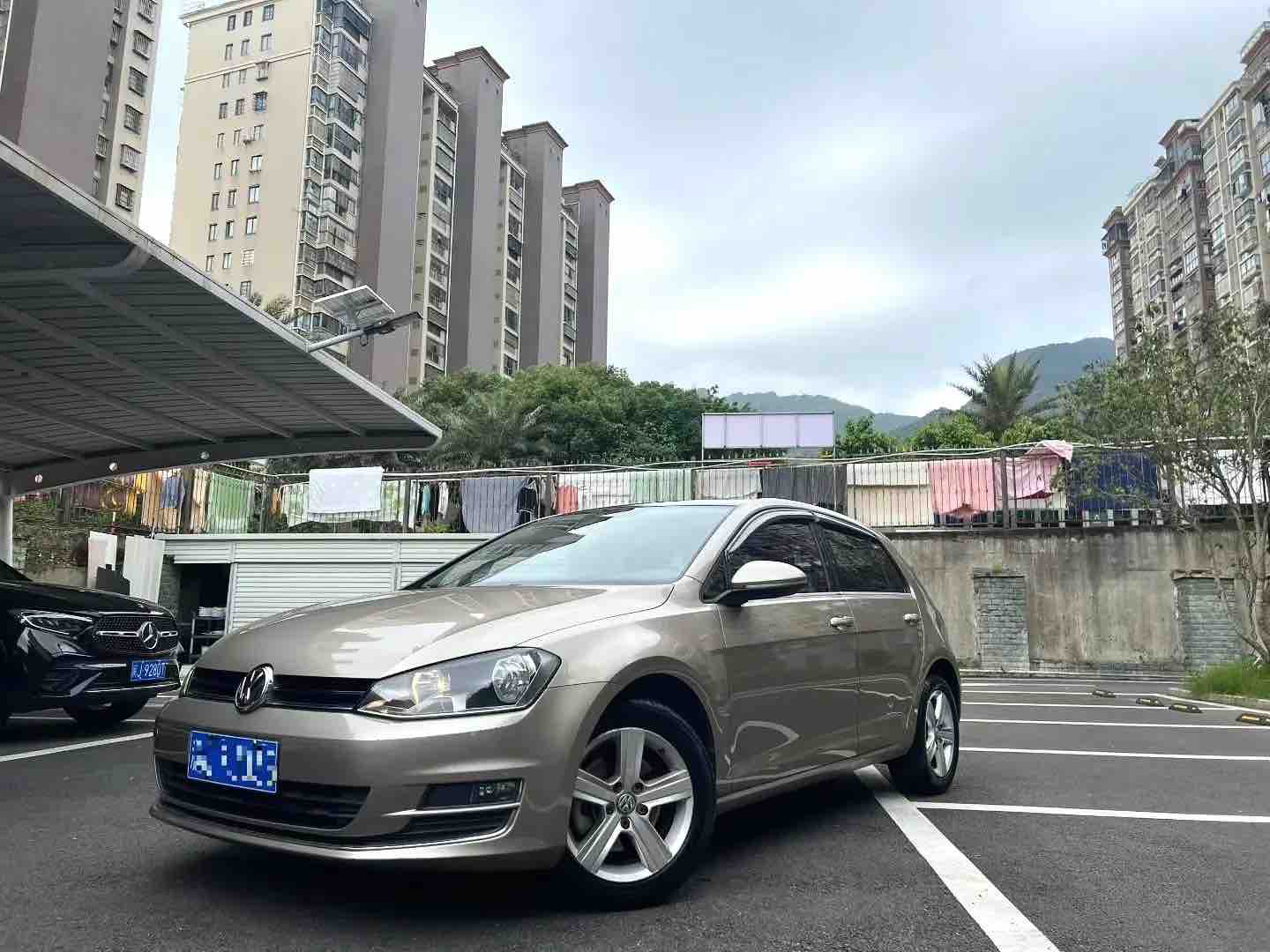 Volkswagen Golf 2014 Volkswagen Golf 2014 car image