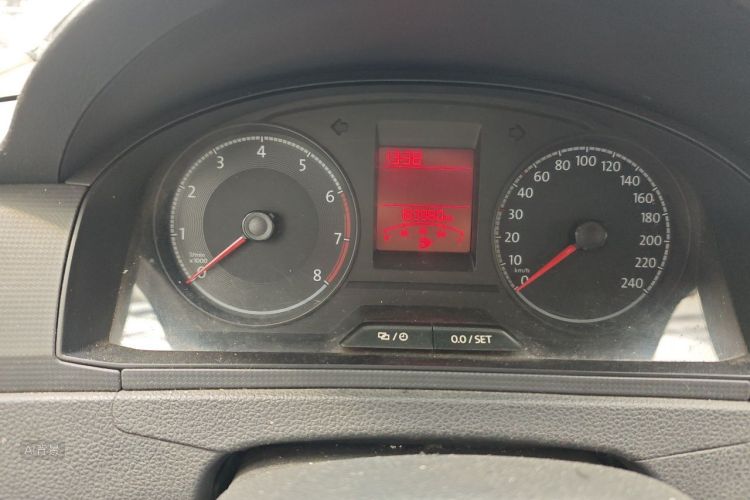 Volkswagen Santana 2018 car image #13