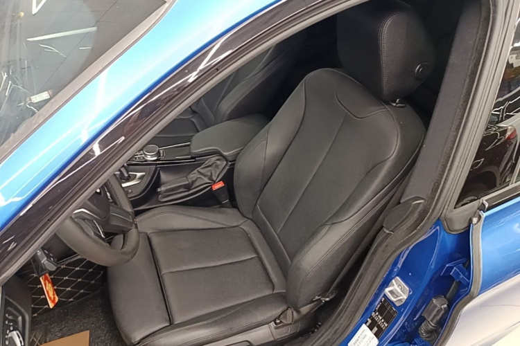 BMW 3 Series GT 2019 #15 BMW 3 Series GT 2019 car image #15