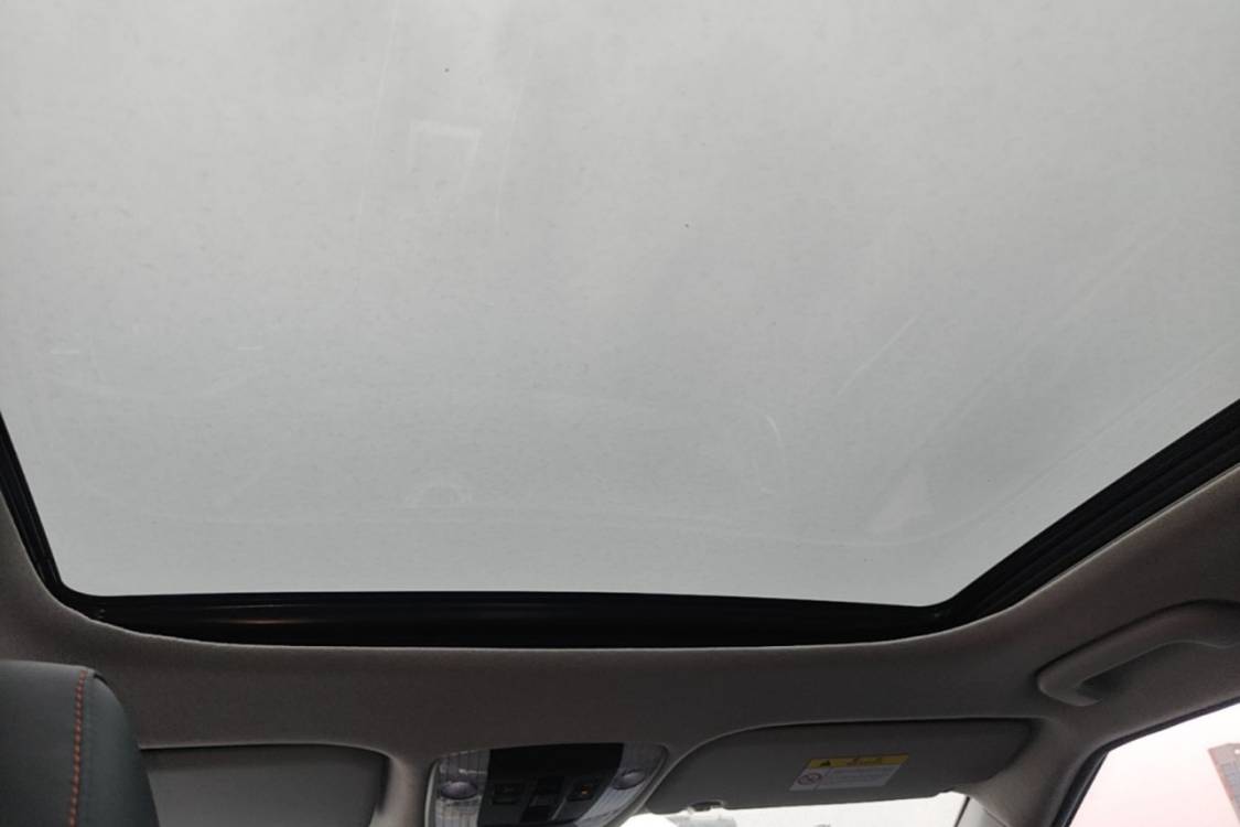 Kia Seltos 2023 car image #14