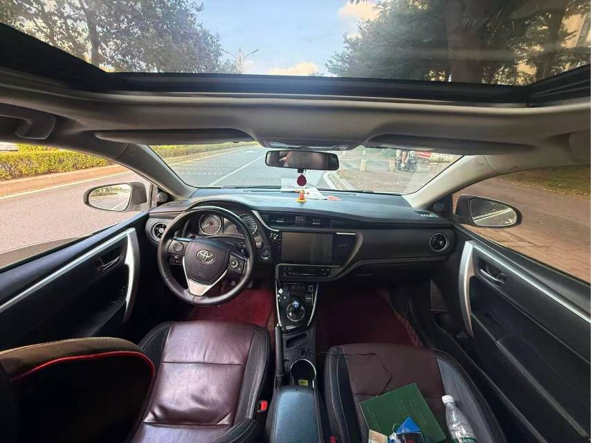 Toyota Corolla 2018 #5 Toyota Corolla 2018 car image #5