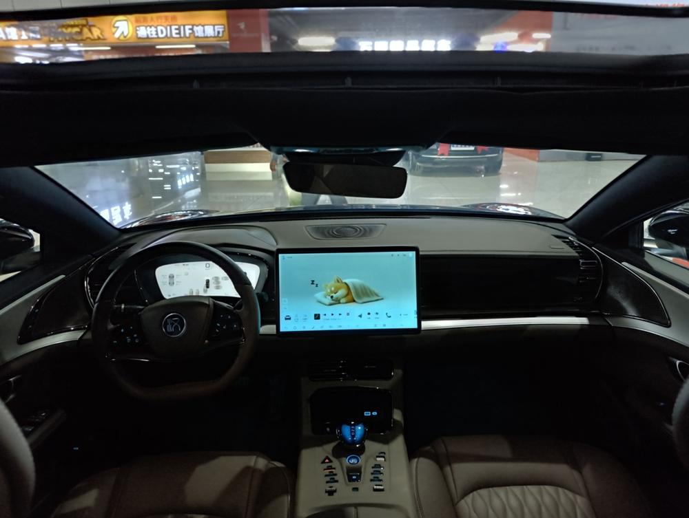 BYD Han 2025 #11 BYD Han 2025 изображение автомобиля #11