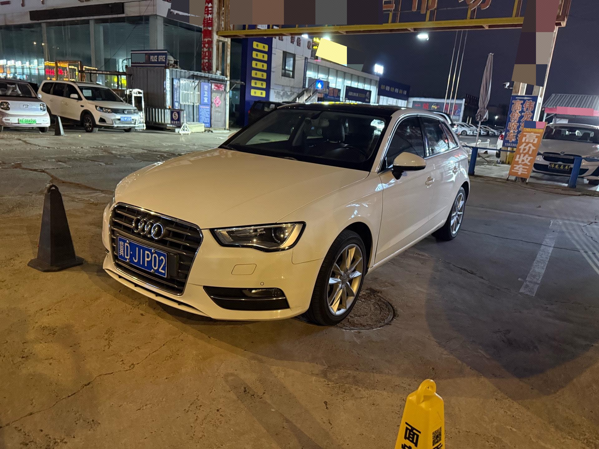 2014 2014 car image