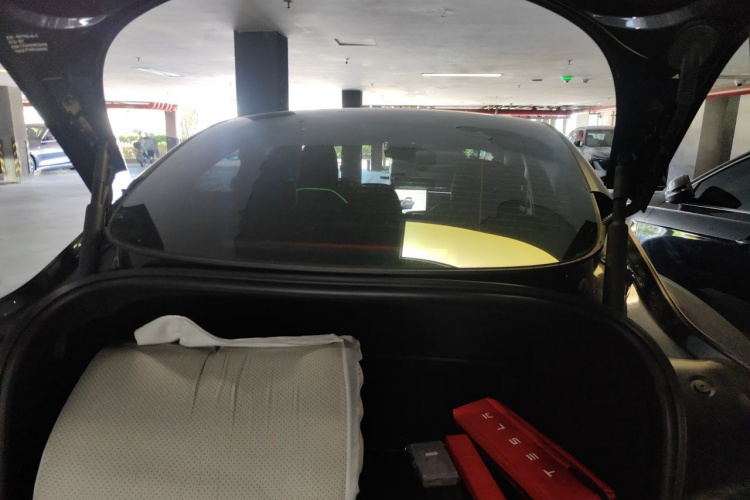 Tesla Model 3 2024 #21 Tesla Model 3 2024 car image #21