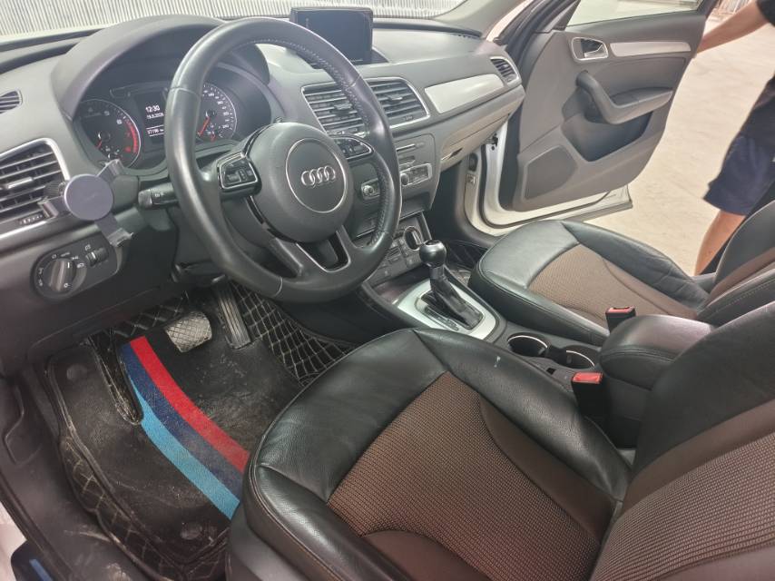 Audi Q3 2019 #5 Audi Q3 2019 car image #5