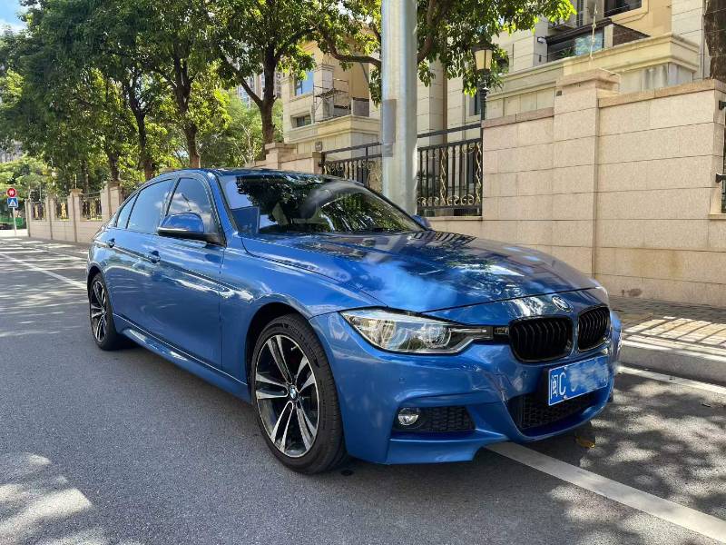 BMW 3 Series 2019 car image #3