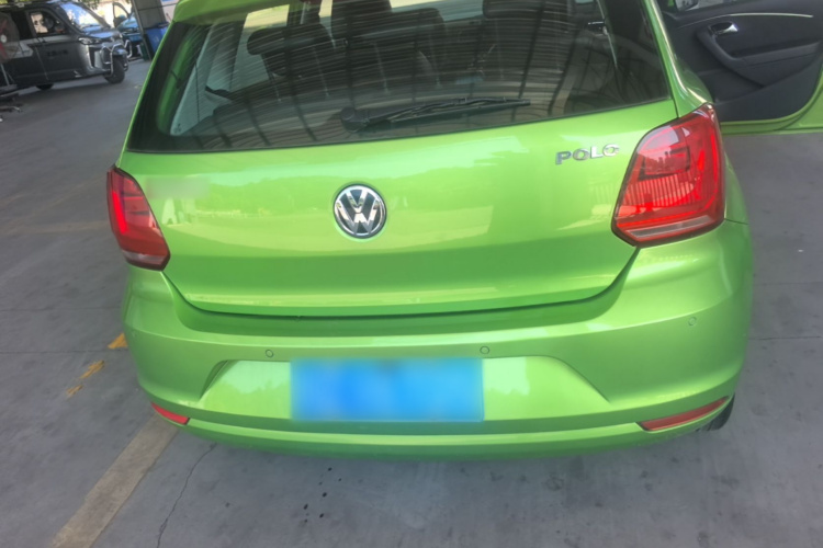 Volkswagen Polo 2015 #6 Volkswagen Polo 2015 car image #6