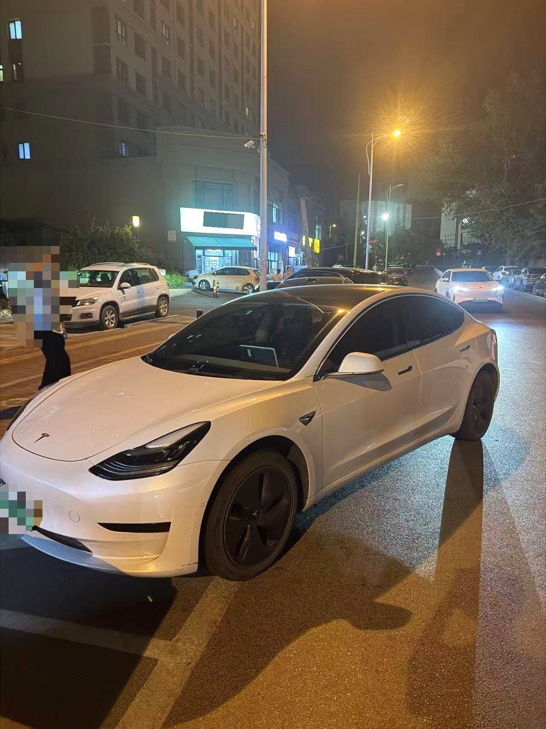 Tesla Model 3 2021 car image 