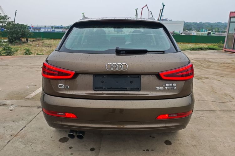 Audi Q3 2014 car image #6