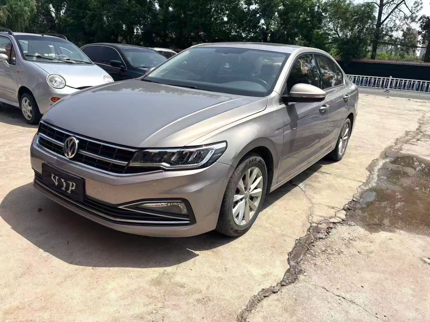Volkswagen Bora 2020 car image 