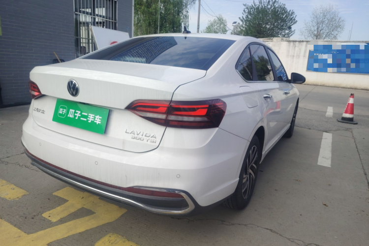 Volkswagen Lavida 2024 imagen de coche #7