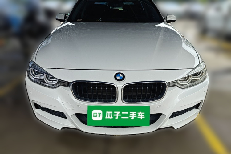 BMW 3 Series 2018 #3 BMW 3 Series 2018 car image #3