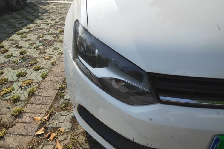 Volkswagen Polo 2018 imagem de carro #8