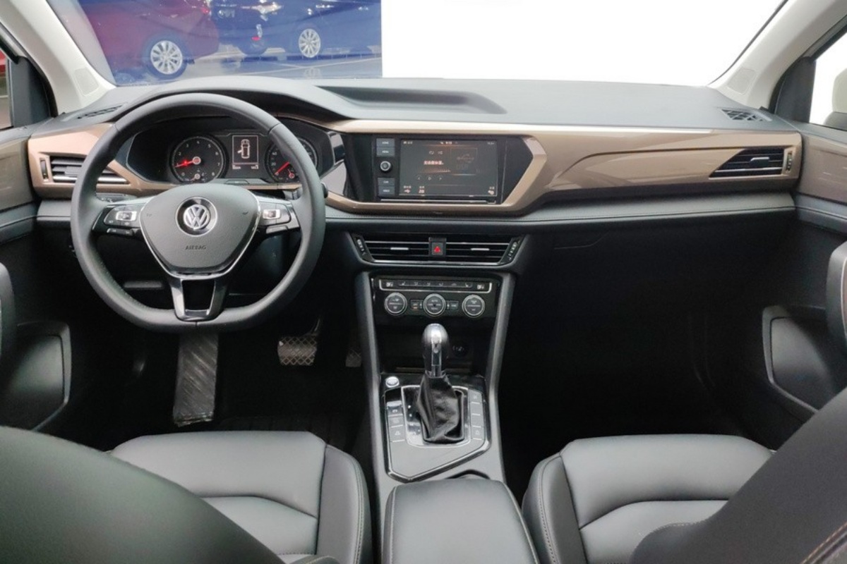 Volkswagen Tharu 2019 #8 Volkswagen Tharu 2019 изображение автомобиля #8