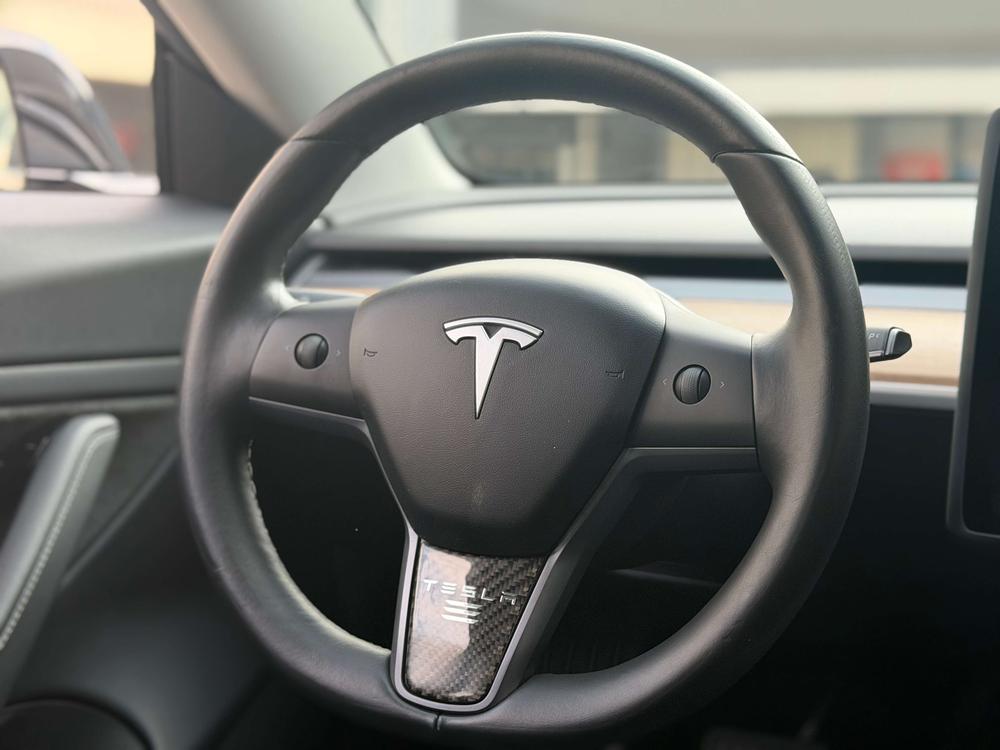 Tesla Model 3 (Imported) 2019 #17 Tesla Model 3 (Imported) 2019 car image #17