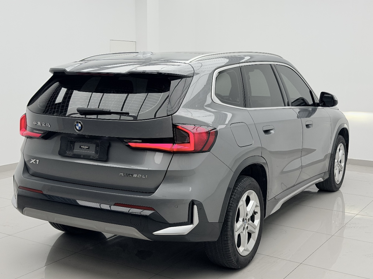 BMW X1 2023 car image #12