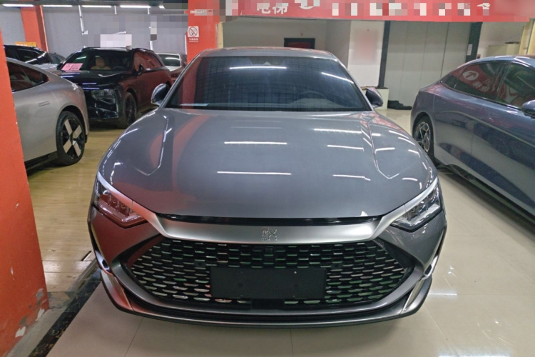 BYD Han 2021 #3 BYD Han 2021 car image #3