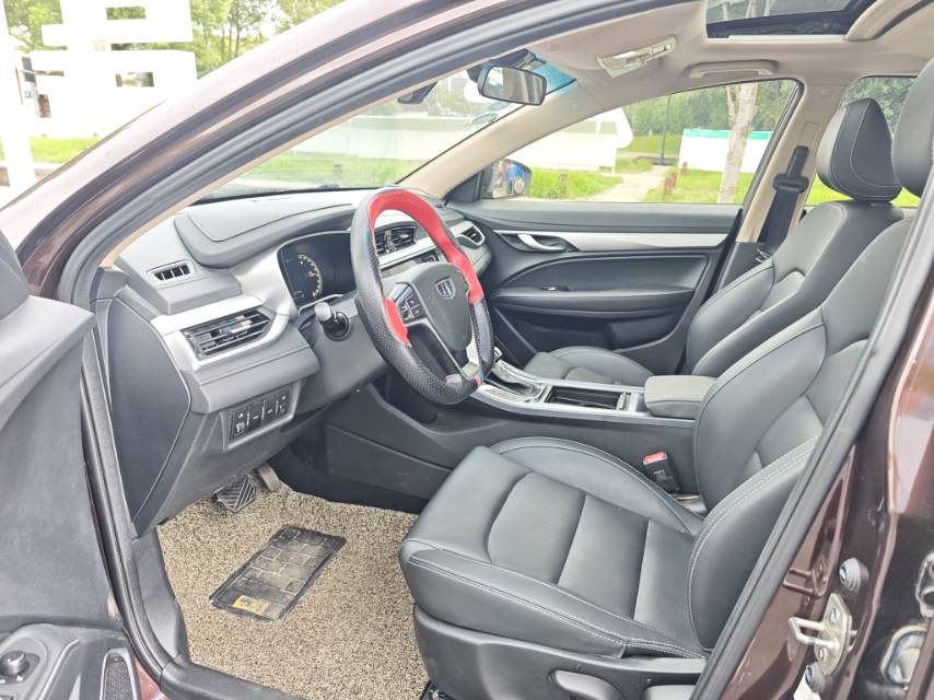 GEELY Emgrand 2019 #6 GEELY Emgrand 2019 car image #6