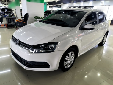 Volkswagen Polo 2018 car image 