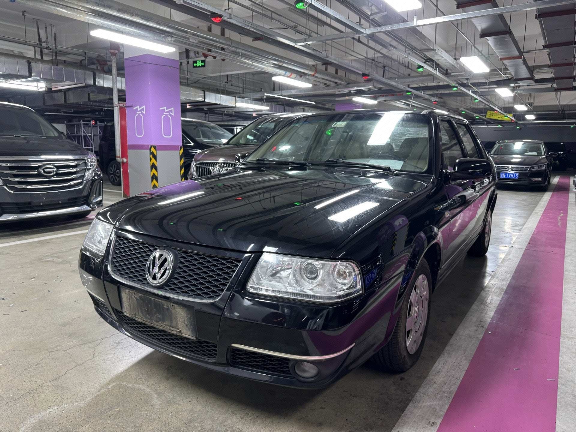 2010 2010 car image