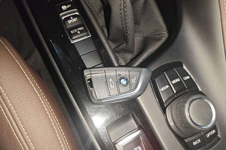BMW X1 2019 #9 BMW X1 2019 imagen de coche #9