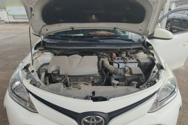 Toyota Vios 2018 صورة سيارة #18