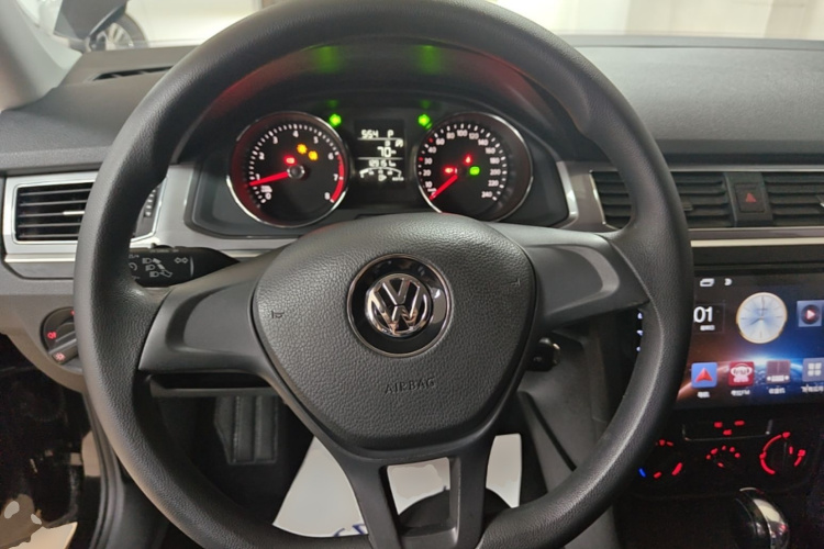 Volkswagen Bora 2020 car image #11