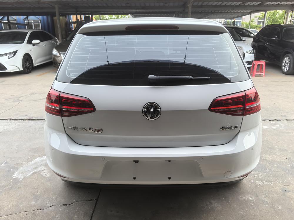 Volkswagen Golf 2016 car image #4