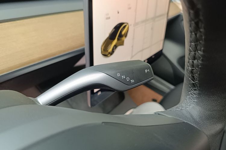 Tesla Model 3 2021 #18 Tesla Model 3 2021 car image #18