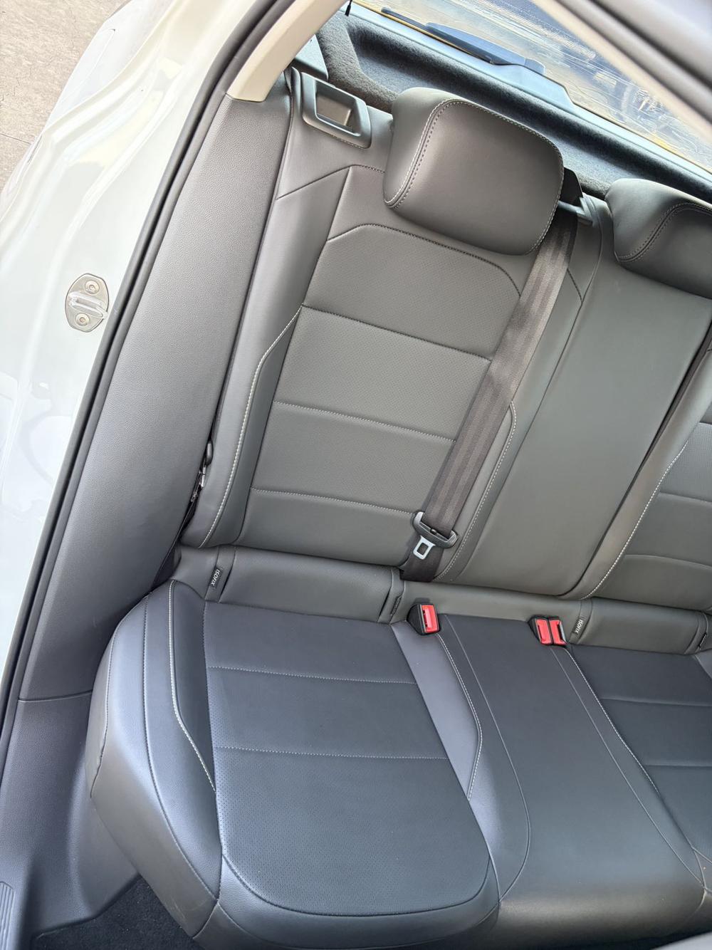 Volkswagen T-Cross 2021 car image #7