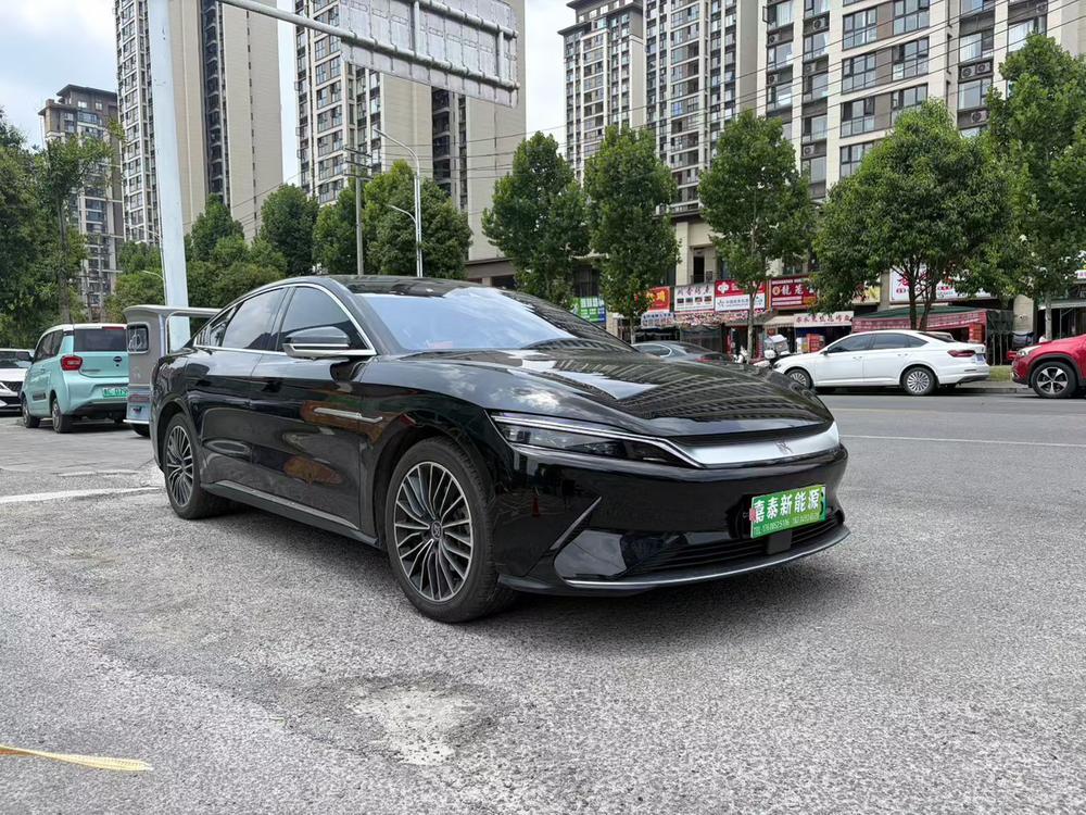BYD Han 2023 #3 BYD Han 2023 car image #3