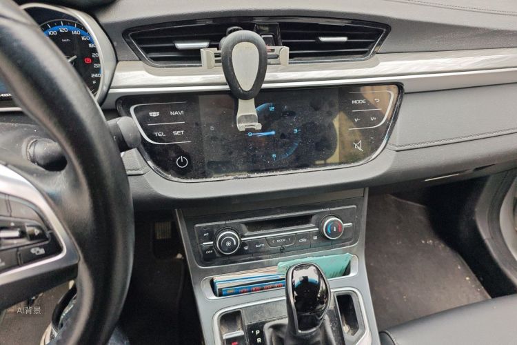 GEELY Emgrand 2019 #15 GEELY Emgrand 2019 car image #15