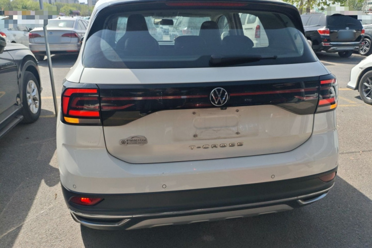 Volkswagen T-Cross 2021 изображение автомобиля #4