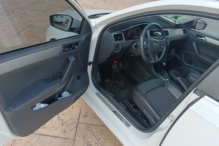 Volkswagen Santana 2015 #16 Volkswagen Santana 2015 car image #16