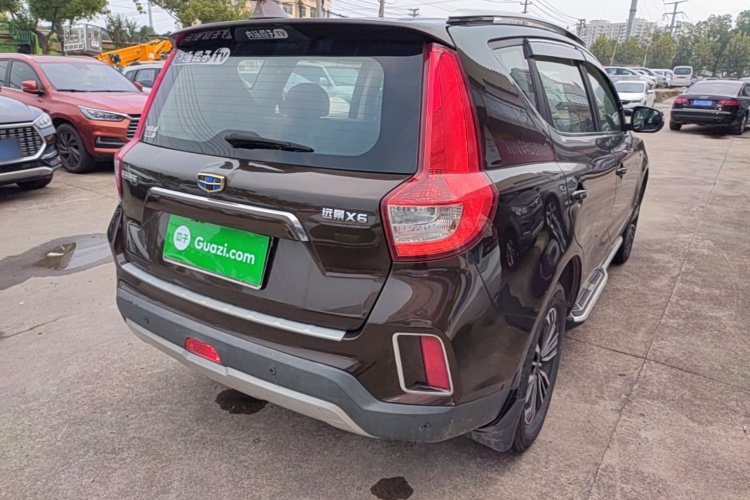 GEELY Vision X6 2017 immagine di auto #7