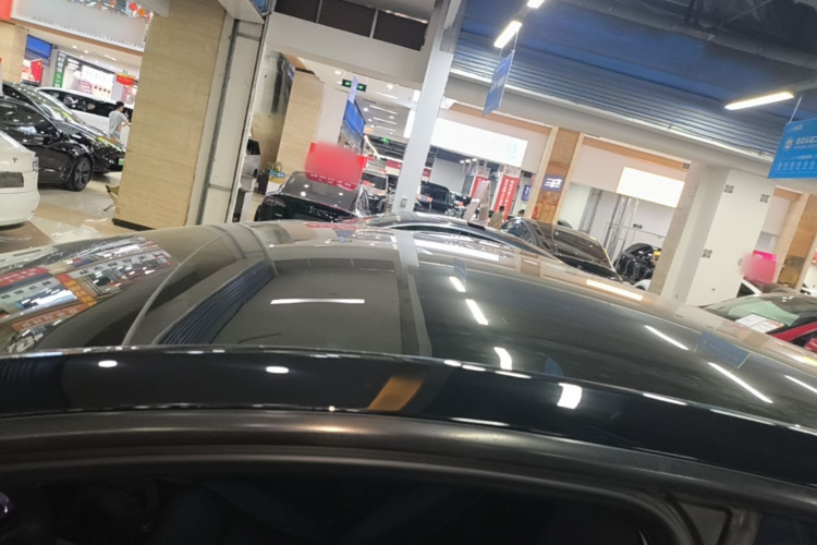 Tesla Model Y 2023 #25 Tesla Model Y 2023 car image #25