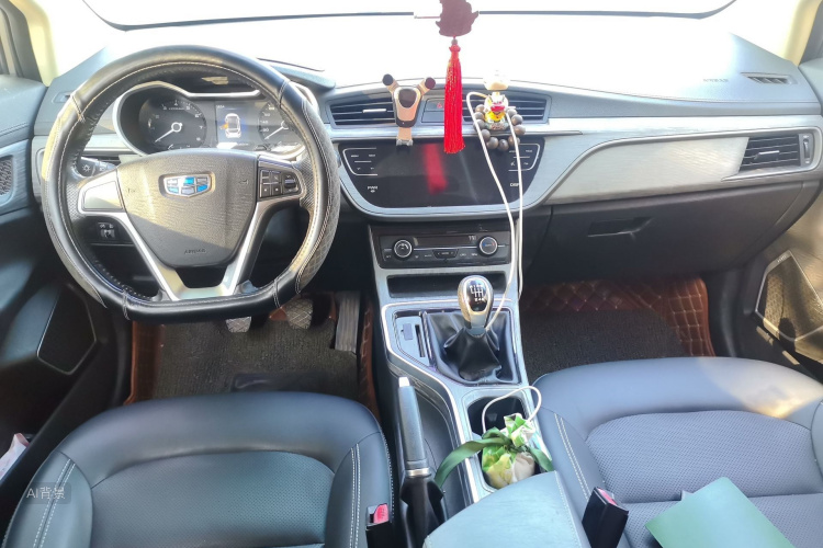 GEELY Emgrand GS 2018 car image #11