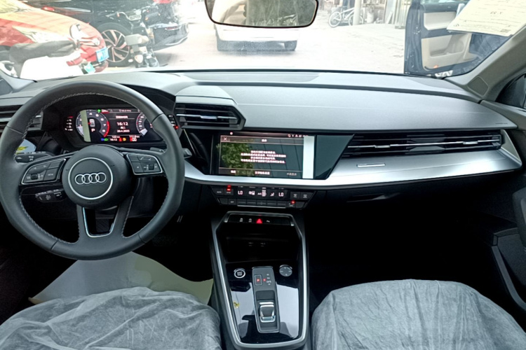 Audi A3 2026 immagine di auto #11