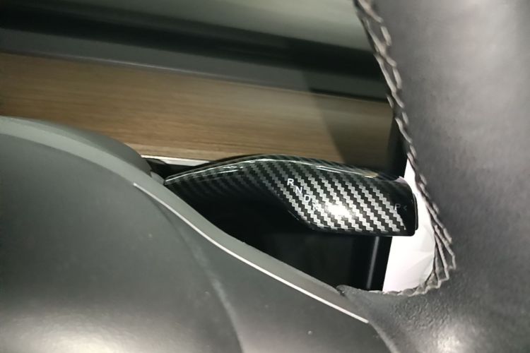 Tesla Model 3 2021 #18 Tesla Model 3 2021 car image #18