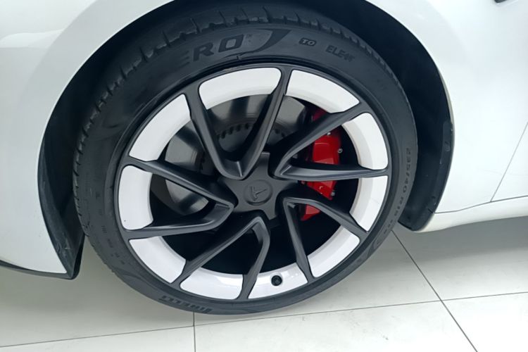 Tesla Model 3 2024 #9 Tesla Model 3 2024 immagine di auto #9