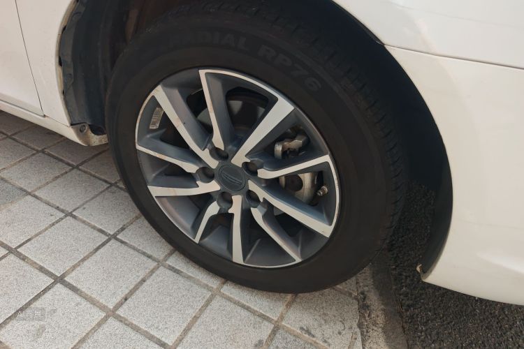 GEELY Emgrand 2020 #9 GEELY Emgrand 2020 car image #9