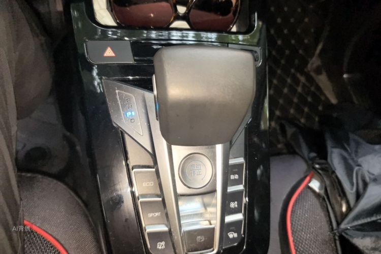 BYD Yuan New Energy 2019 car image #16