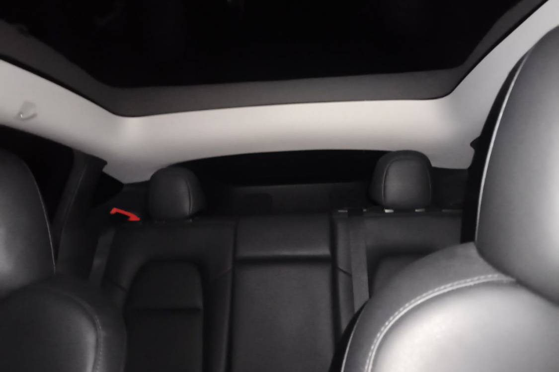 Tesla Model Y 2024 #20 Tesla Model Y 2024 صورة سيارة #20