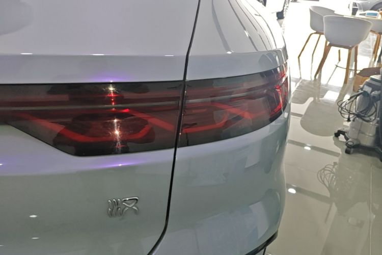BYD Han 2023 #8 BYD Han 2023 изображение автомобиля #8