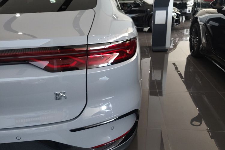 BYD Han 2024 #8 BYD Han 2024 immagine di auto #8