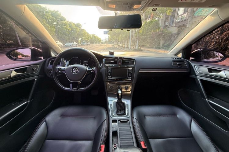 Volkswagen Golf 2017 #10 Volkswagen Golf 2017 car image #10