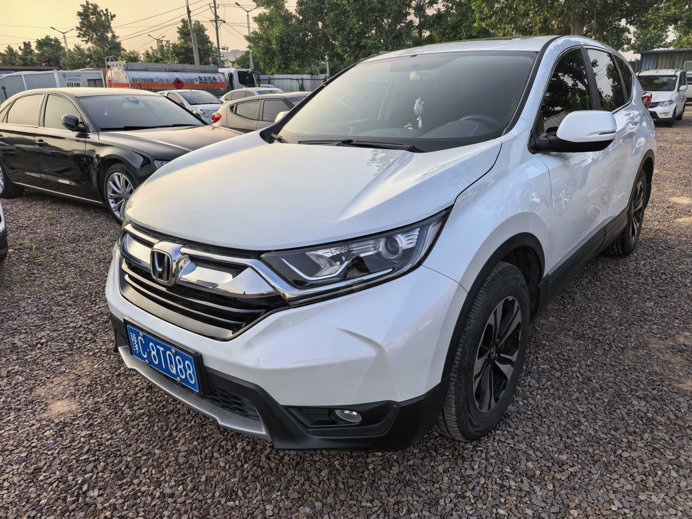 Honda CR-V 2019 car image 